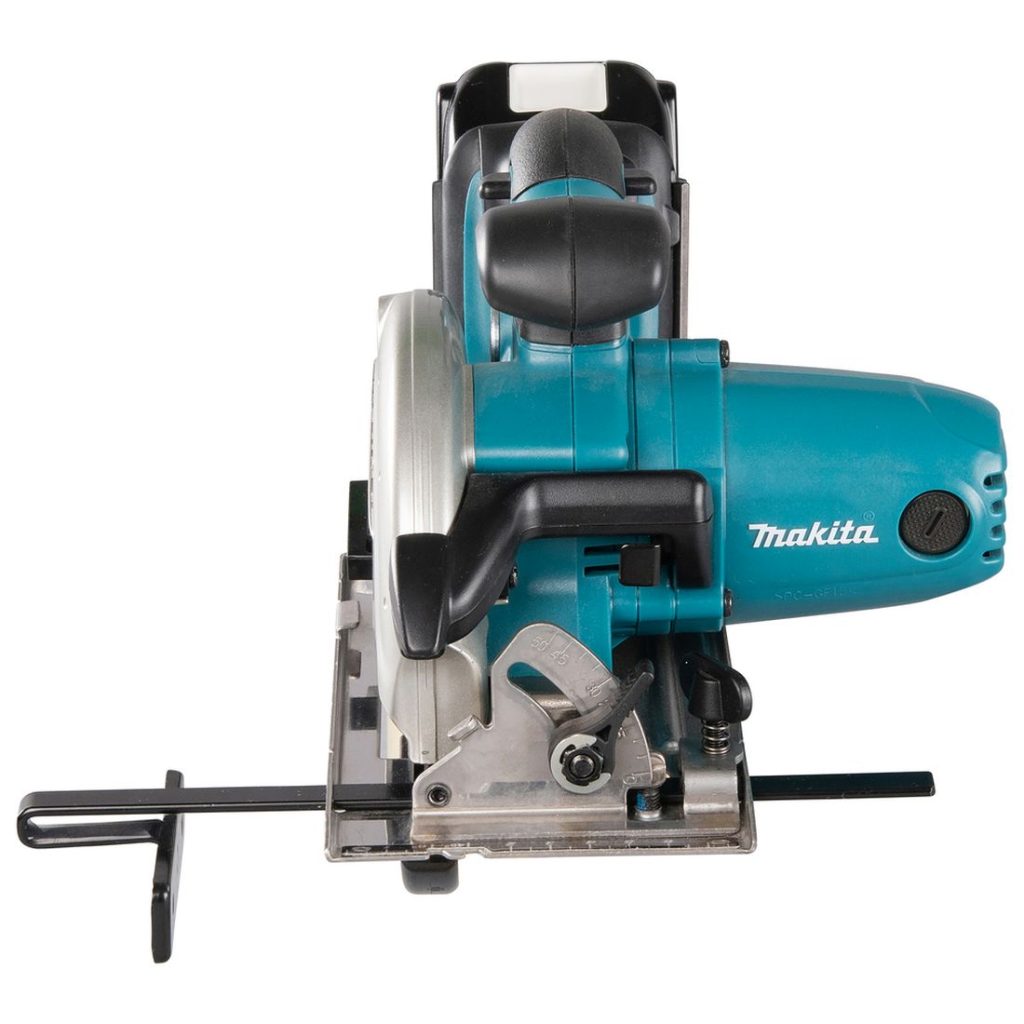 MAKITA Pyörösaha LXT. Kuvassa Pyörösaha LXT edestäpäin.