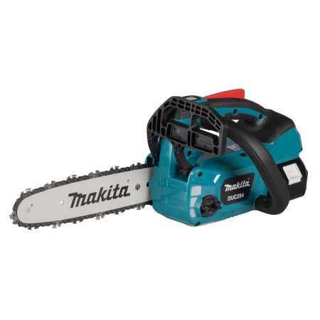 MAKITA Ketjusaha LXT. Kuvassa Ketjusaha LXT oikealta etuyläviistosta.