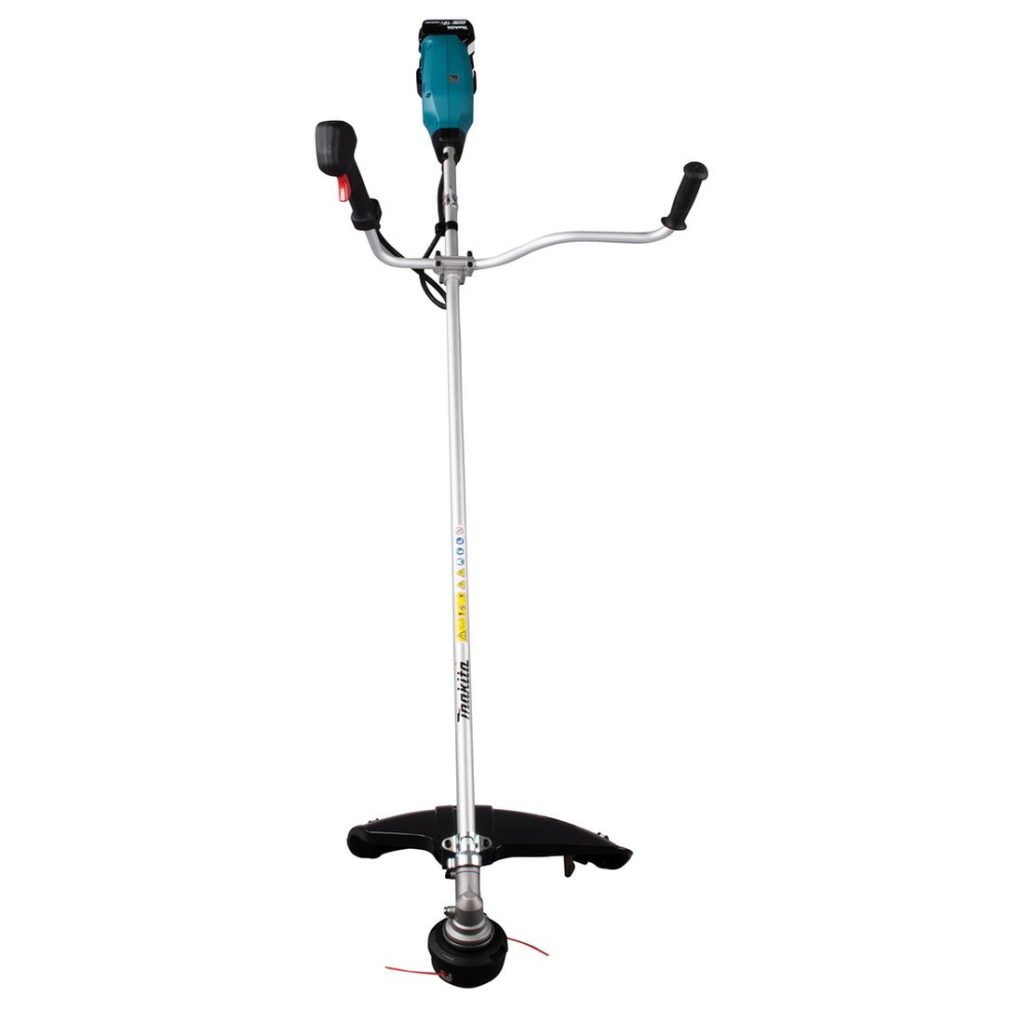 MAKITA Ruohoraivuri LXT. Kuvassa Ruohoraivuri LXT edestäpäin.