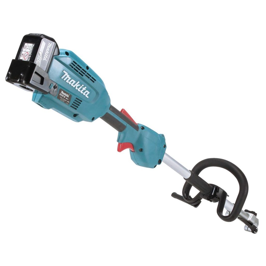 MAKITA Puutarhan monitoimikone LXT. Kuvassa Puutarhan monitoimikone LXT oikealta takayläviistosta.
