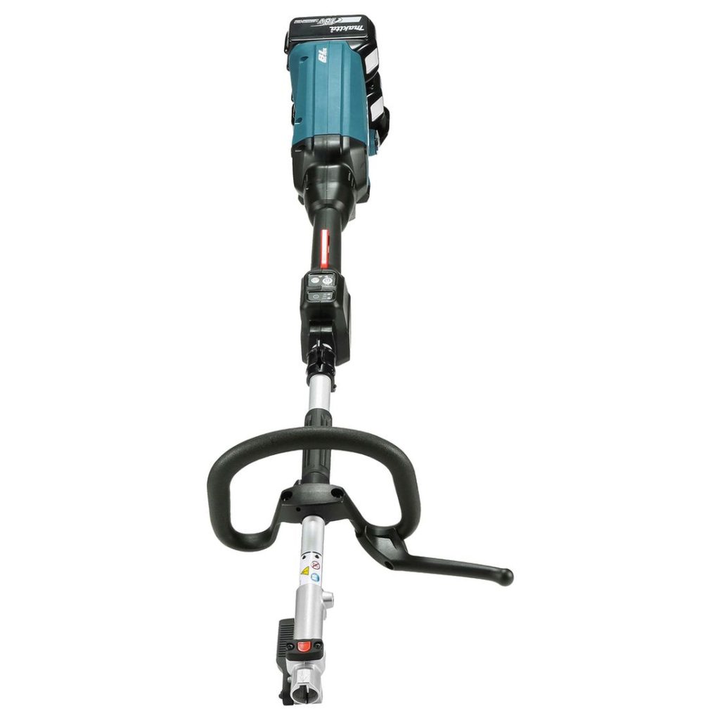MAKITA Puutarhan monitoimikone LXT. Kuvassa Puutarhan monitoimikone LXT vasemmalta etuyläviistosta.