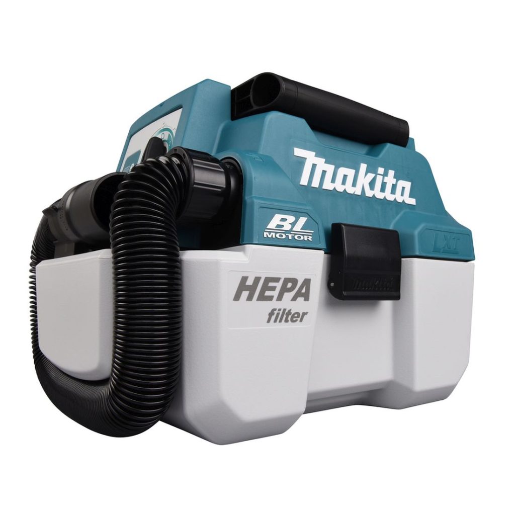 MAKITA Kuivaimuri LXT. Kuvassa Kuivaimuri LXT oikealta etuviistosta.