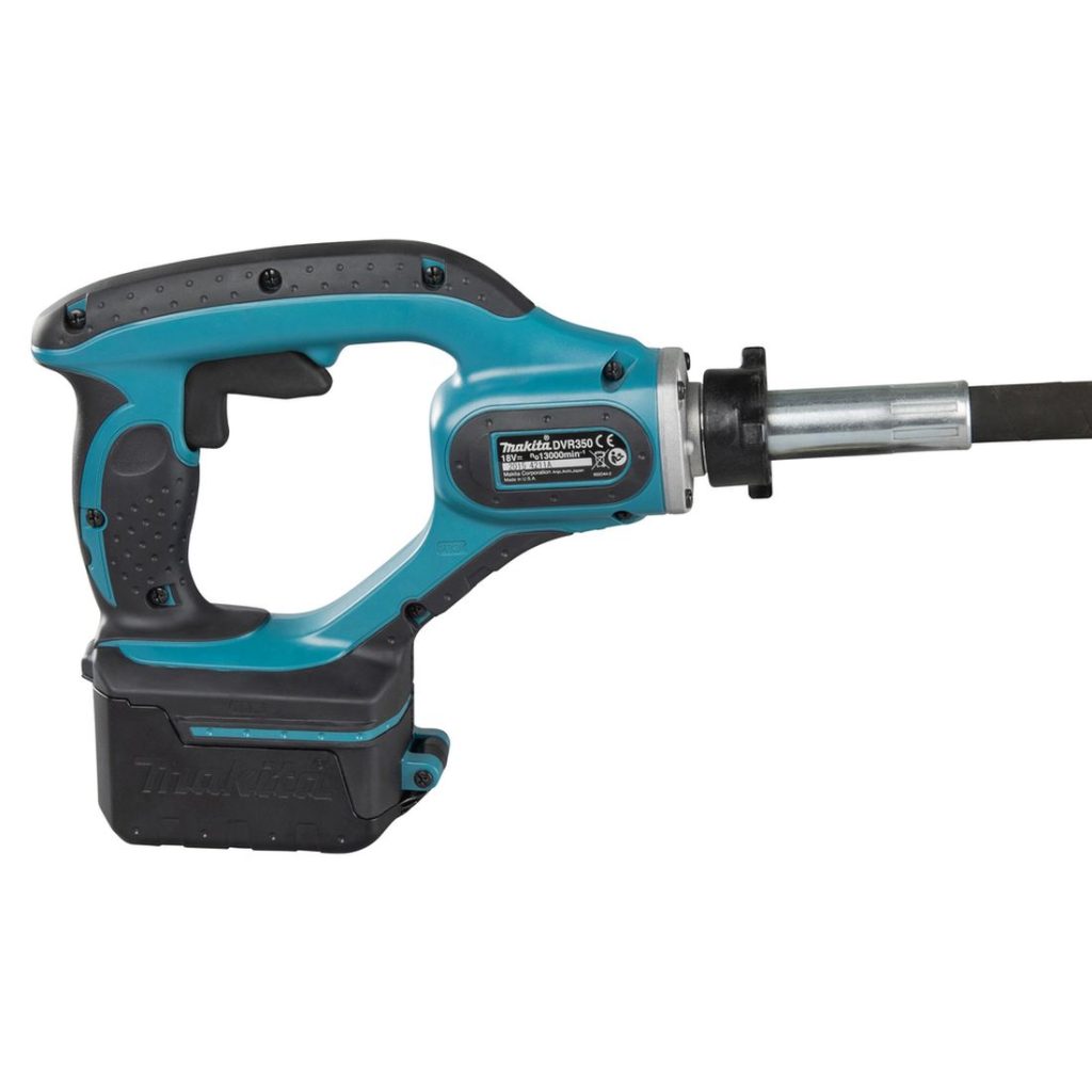 MAKITA Betonitärytin LXT. Kuvassa Betonitärytin LXT oikealta sivustapäin.