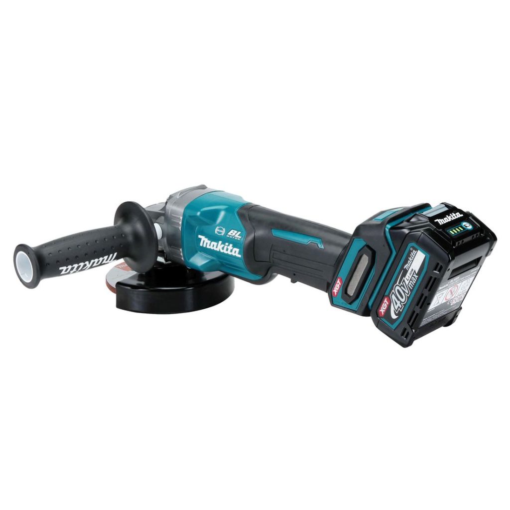 MAKITA Kulmahiomakone XGT. Kuvassa Kulmahiomakone XGT vasemmalta takayläviistosta.