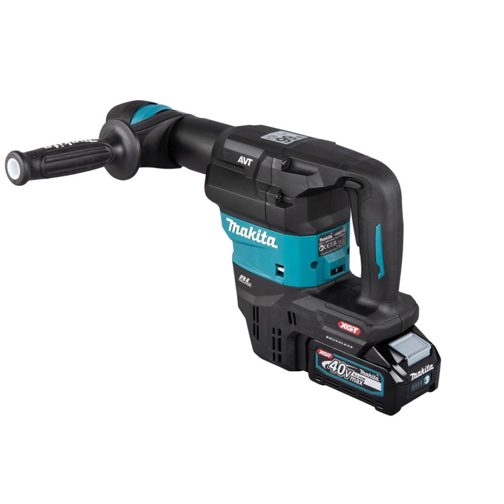 MAKITA Piikkausvasara XGT. Kuvassa Piikkausvasara XGT vasemmalta takayläviistosta.