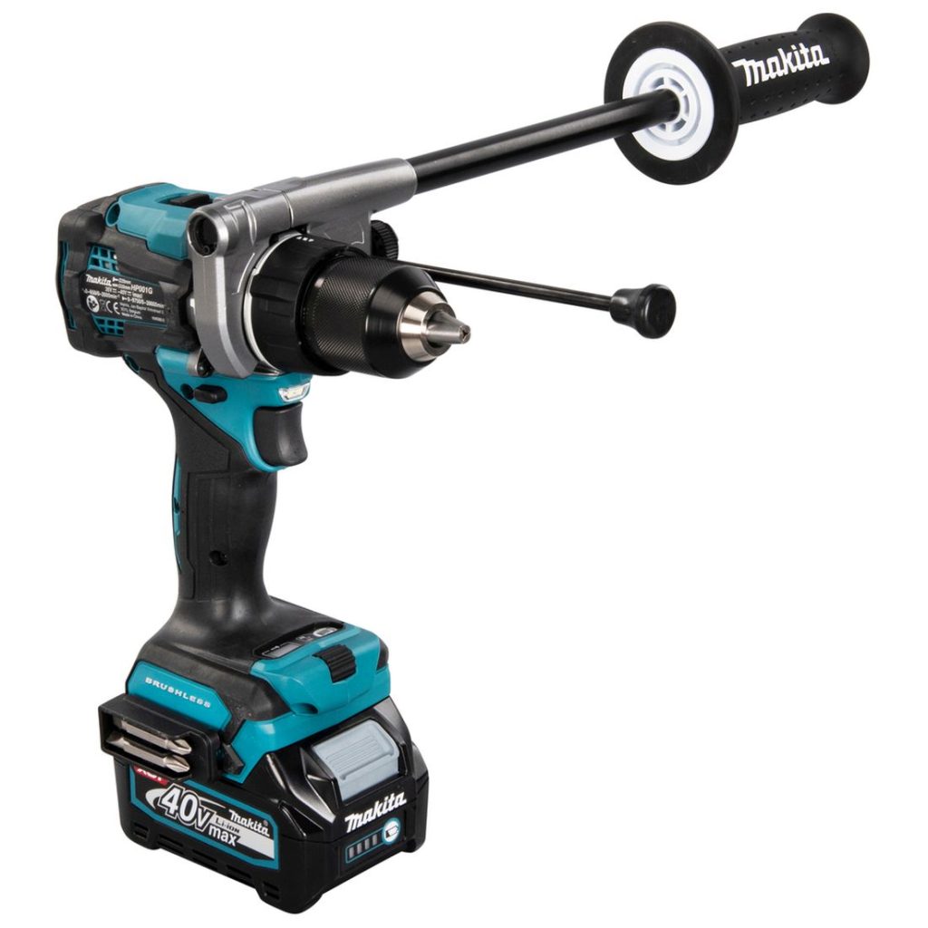 MAKITA Iskuporakone XGT. Kuvassa Iskuporakone XGT vasemmalta etuyläviistosta.