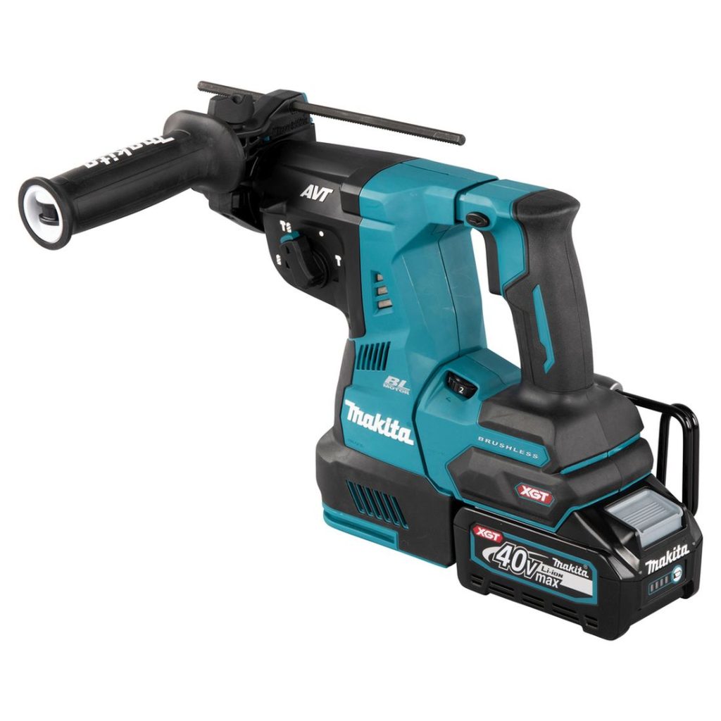 MAKITA Poravasara XGT. Kuvassa Poravasara XGT vasemmalta takayläviistosta.