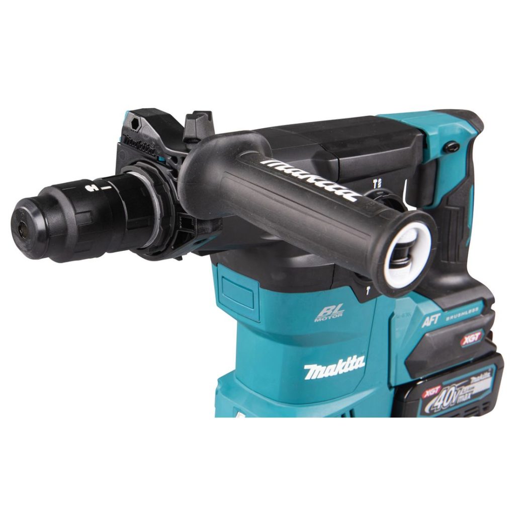 MAKITA Poravasara XGT. Lähikuvassa Poravasara XGT oikealta etuyläviistosta.