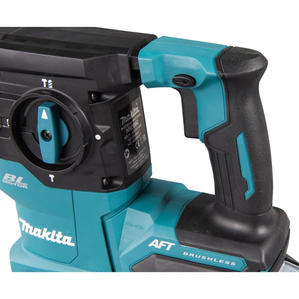 MAKITA Poravasara XGT. Lähikuvassa Poravasara XGT:n kädensija vasemmalta takaviistosta.