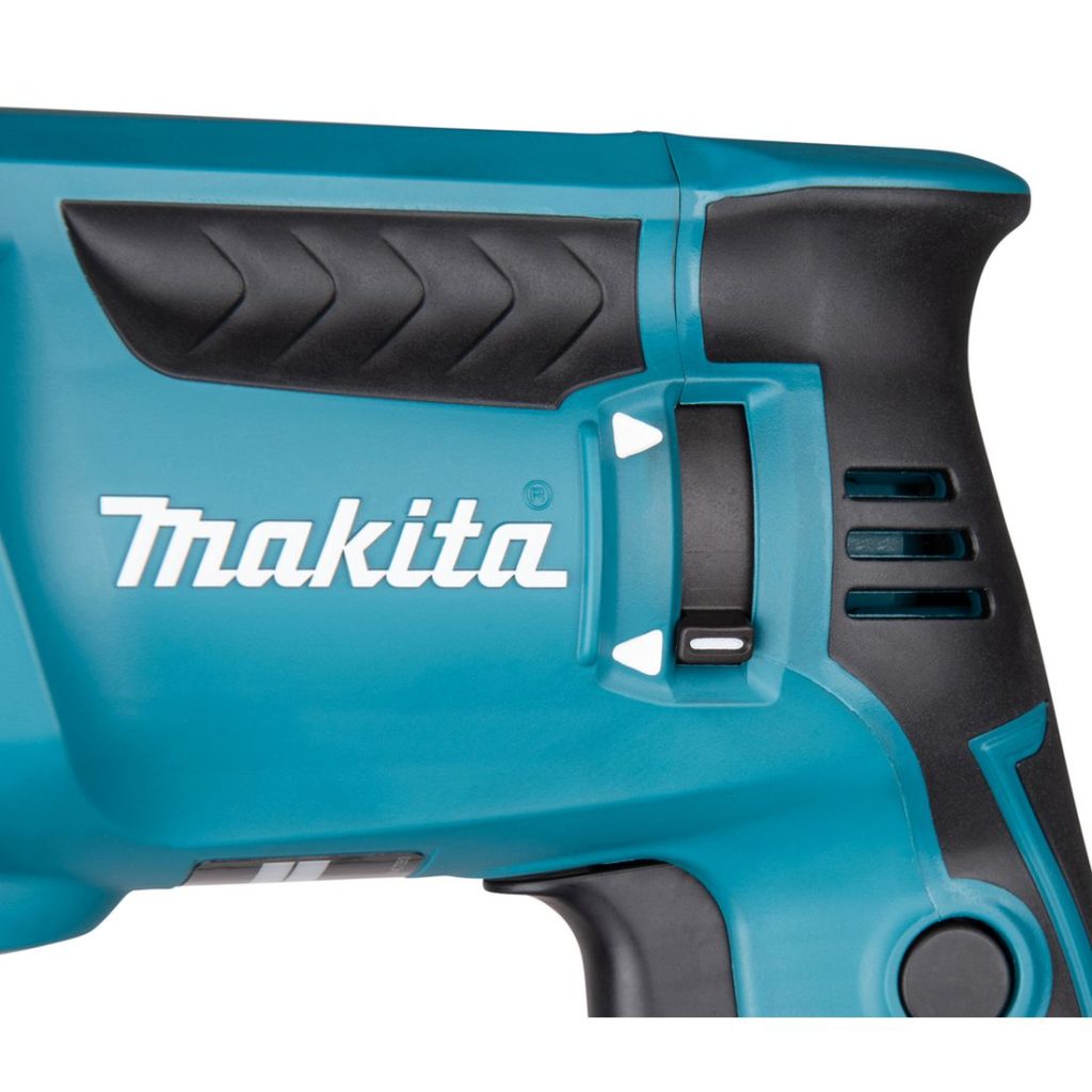 MAKITA Poravasara. Lähikuvassa poravasaran suunnanvaihdin.