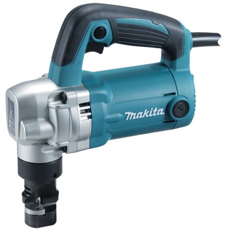 MAKITA Nakertaja. Kuvassa Nakertaja oikealta etuyläviistosta.