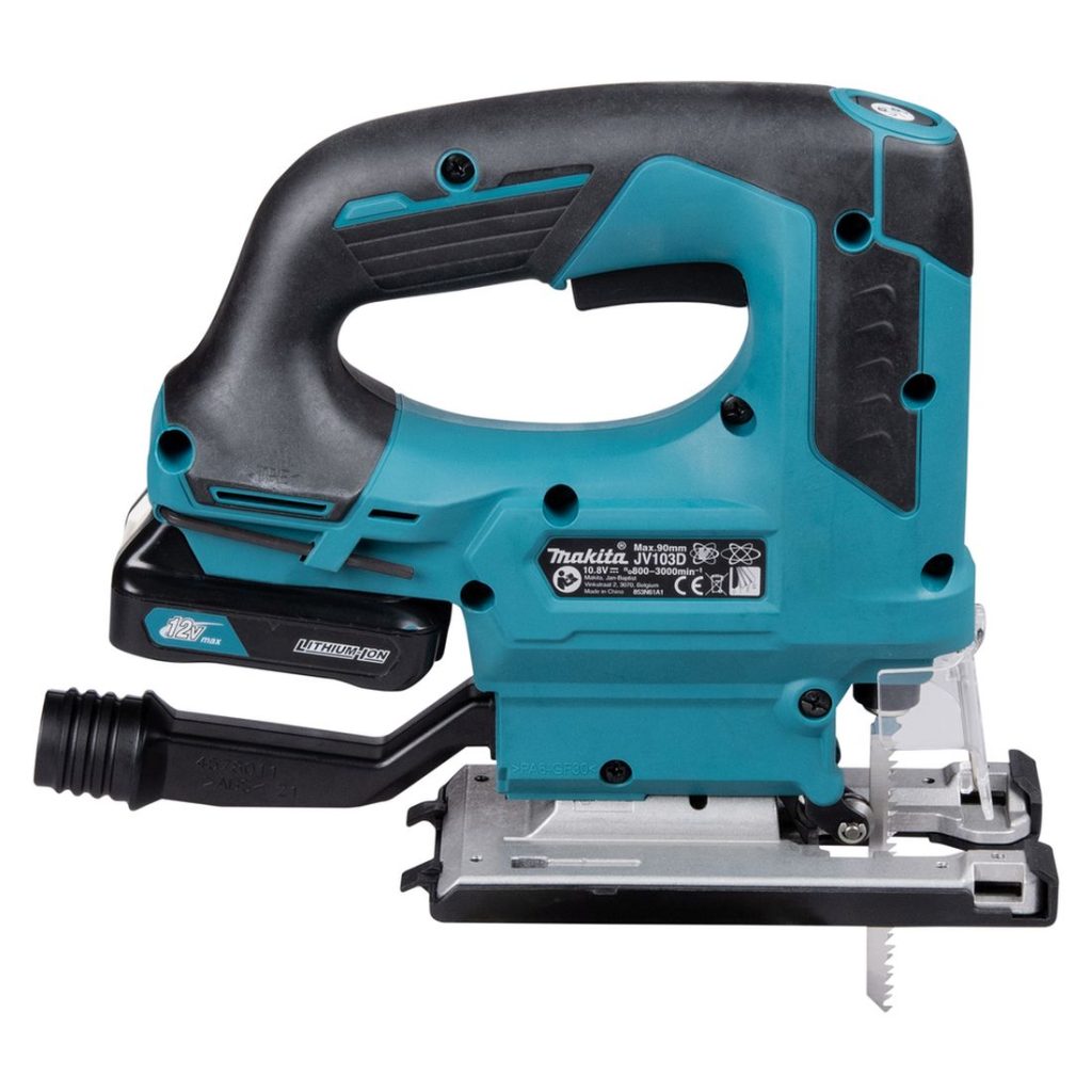 MAKITA Pistosaha CXT. Kuvassa Pistosaha CXT oikealta sivustapäin.
