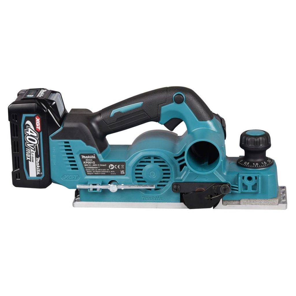 MAKITA Höylä XGT. Kuvassa Höylä XGT oikealta sivustapäin.
