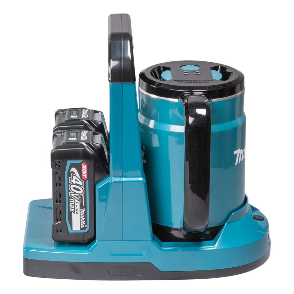 MAKITA Vedenkeitin XGT. Kuvassa Vedenkeitin XGT oikealta sivustapäin.