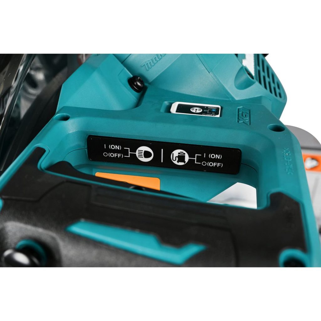 MAKITA Katkaisu- ja jiirisaha XGT. Lähikuvassa Katkaisu- ja jiirisaha XGT:n imuri- ja valokytkimet sekä Bluetooth etäkäynnistystoiminto.