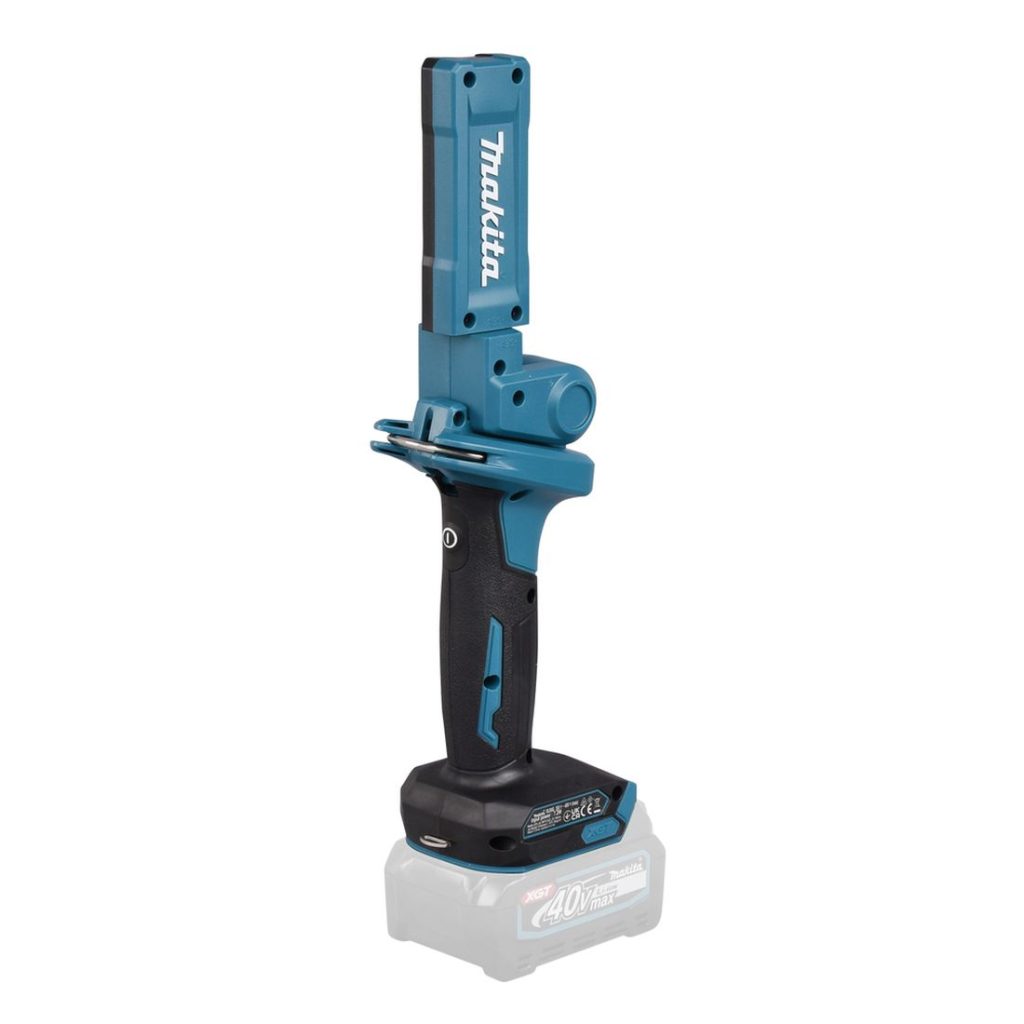 MAKITA LED-valaisin XGT. Kuvassa LED-valaisin XGT oikealta takayläviistosta.