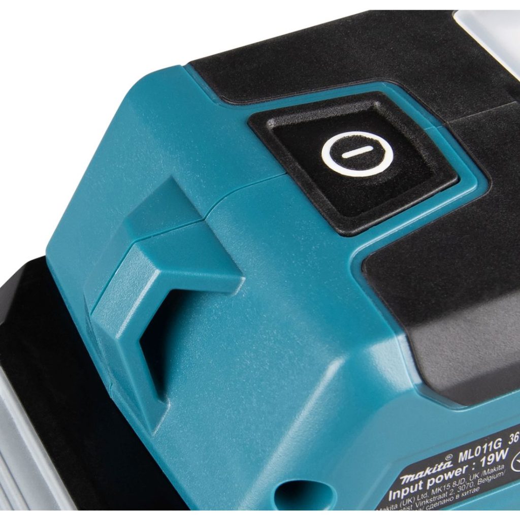 MAKITA LED-valaisin XGT. Lähikuvassa LED-valaisin XGT:n virtakytkin.