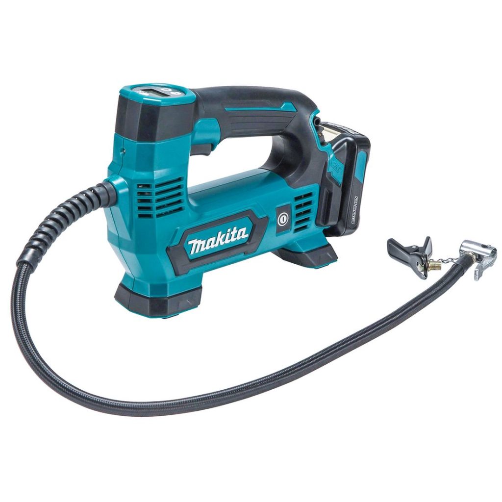 MAKITA Ilmapumppu CXT. Kuvassa Ilmapumppu CXT oikealta etuyläviistosta.