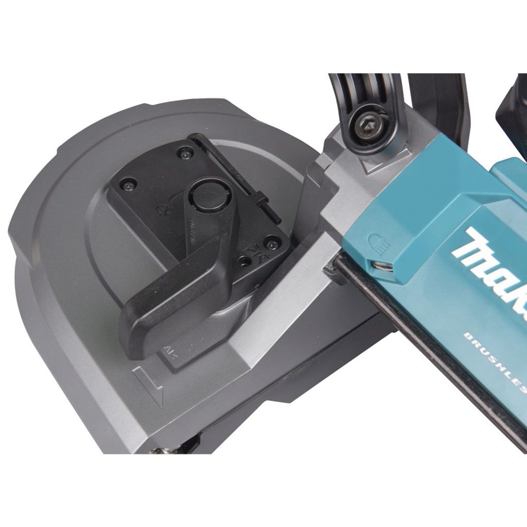 MAKITA Vannesaha XGT. Lähikuvassa Vannesaha XGT:n vannesahanterän kiristin.