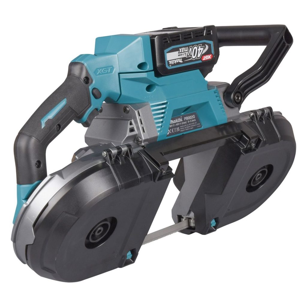 MAKITA Vannesaha XGT. Kuvassa Vannesaha XGT vasemmalta takaviistosta.
