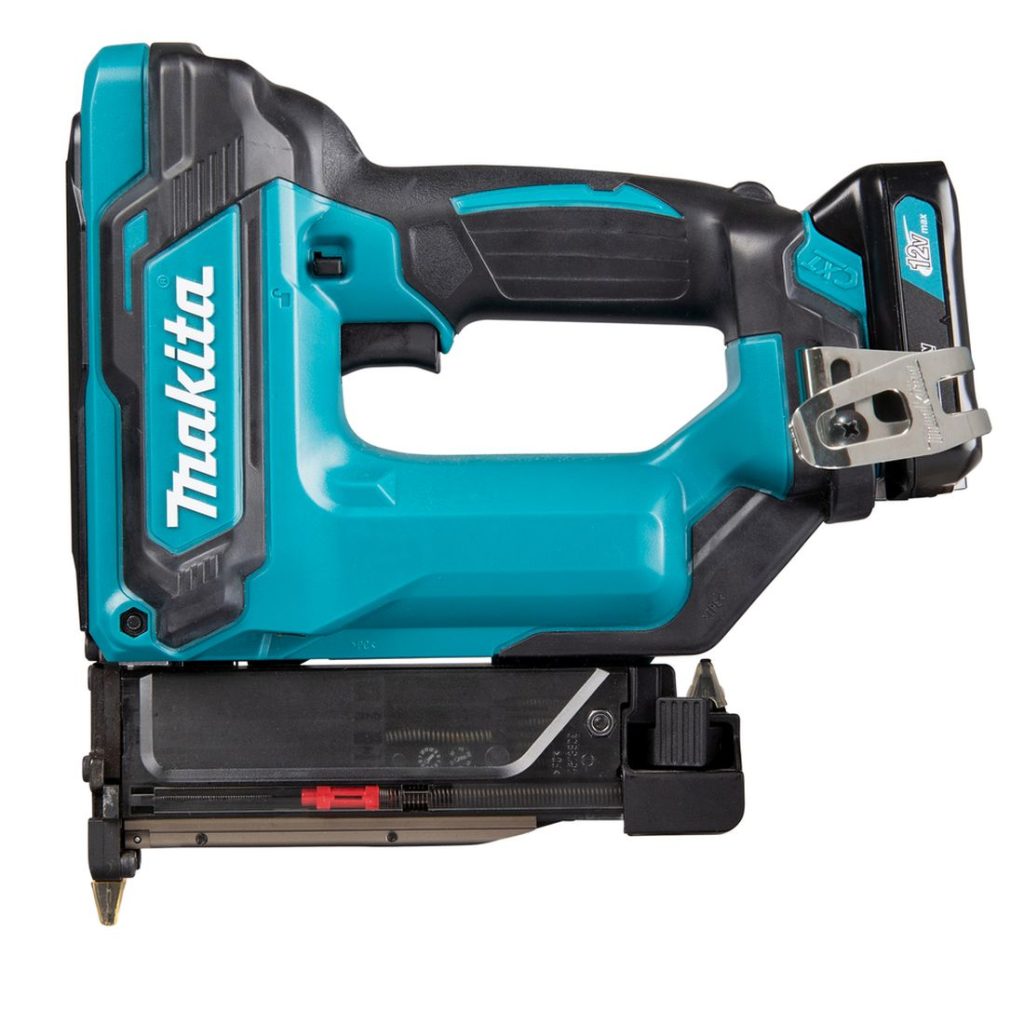 MAKITA Pinninaulain CXT. Kuvassa Pinninaulain CXT vasemmalta sivustapäin.