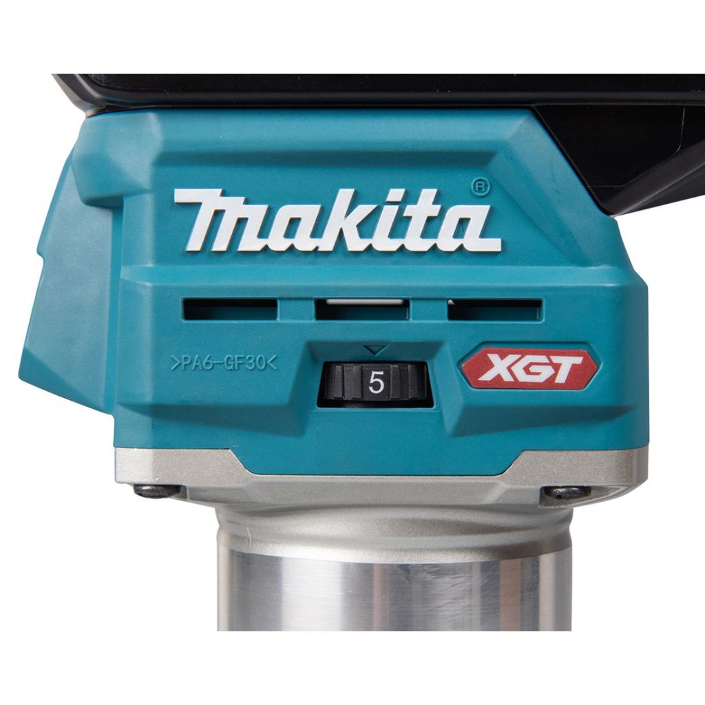 MAKITA Käsijyrsin XGT. Lähikuvassa Käsijyrsin XGT:n portaaton nopeudensäädin.
