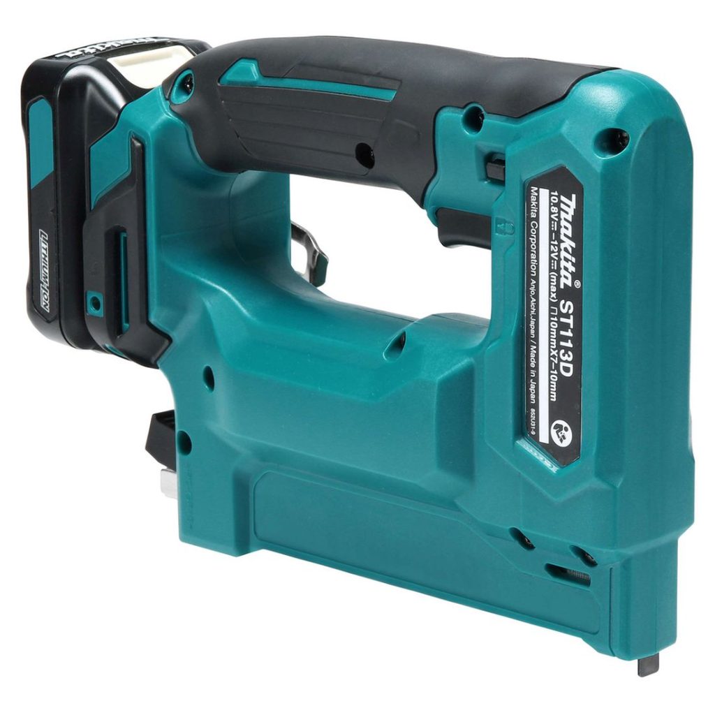 MAKITA Nitoja CXT. Kuvassa Nitoja CXT vasemmalta etuyläviistosta.