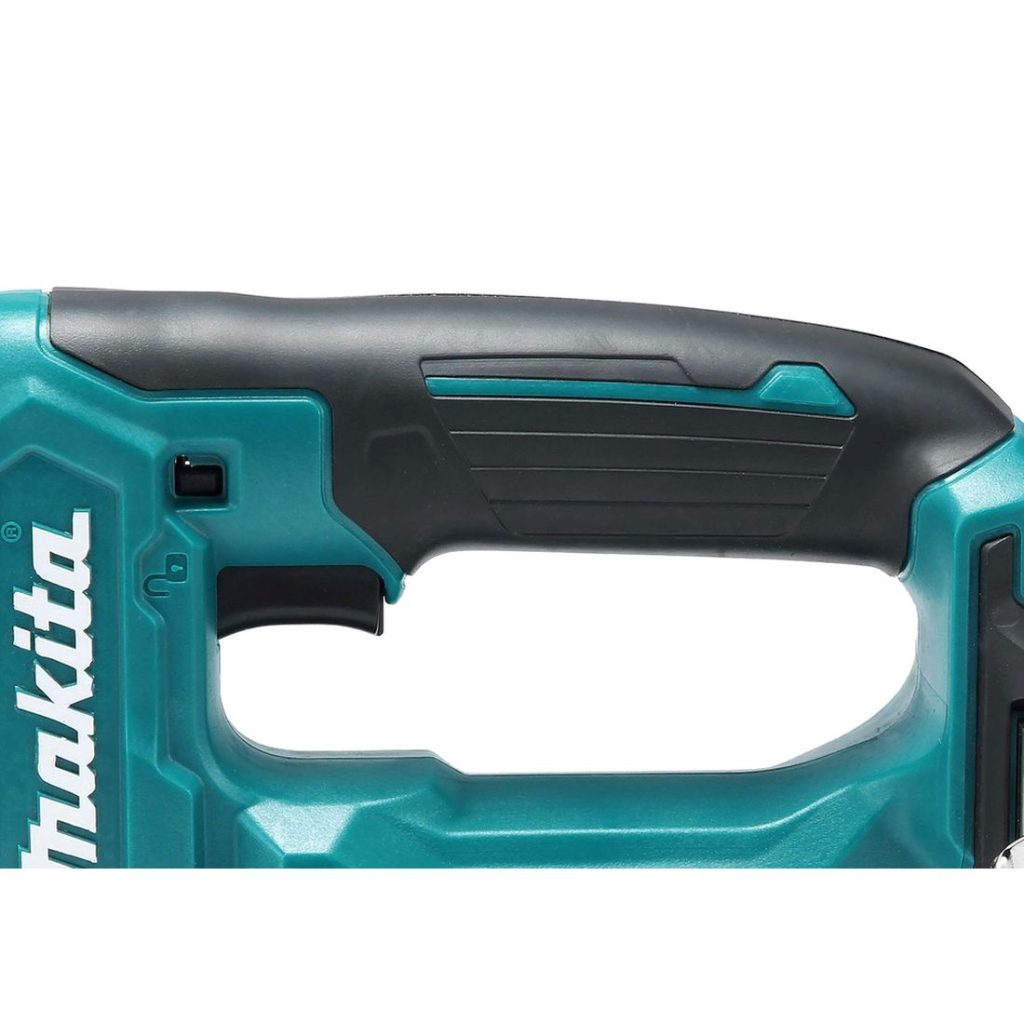 MAKITA Nitoja CXT. Lähikuvassa Nitoja CXT:n kumipintainen kädensija.