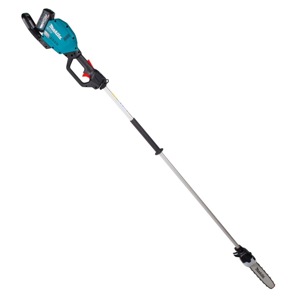 MAKITA Ketjusaha XGT. Kuvassa Ketjusaha XGT oikealta sivustapäin.