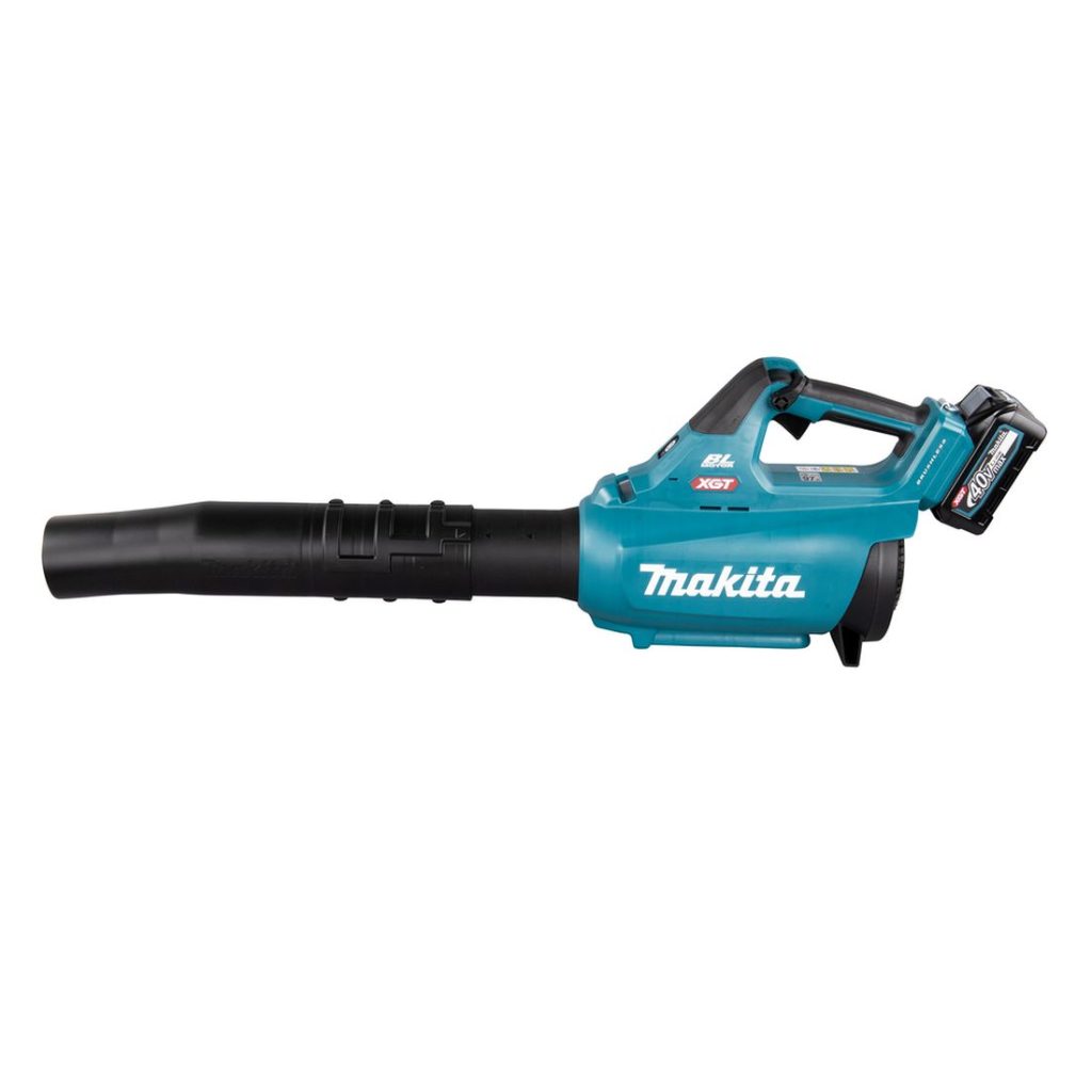MAKITA Puhallin XGT. Kuvassa Puhallin XGT vasemmalta sivustapäin.