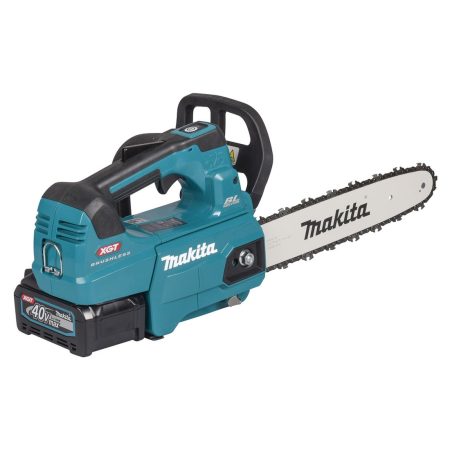 MAKITA Ketjusaha XGT. Kuvassa Ketjusaha XGT oikealta takayläviistosta.