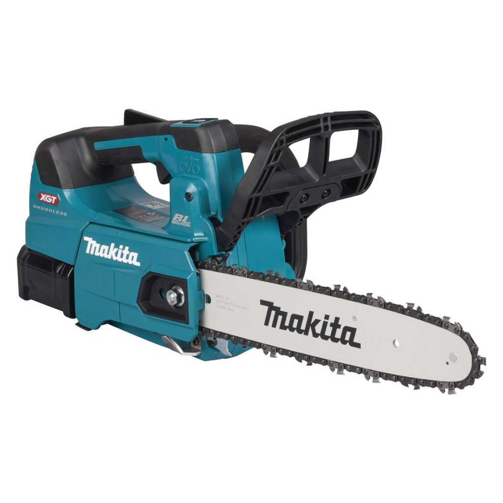 MAKITA Ketjusaha XGT. Kuvassa Ketjusaha XGT vasemmalta etuyläviistosta.