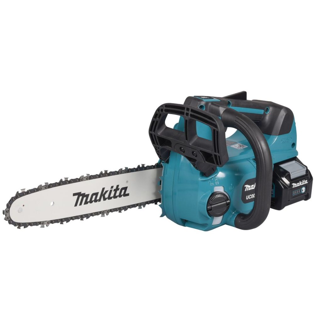MAKITA Ketjusaha XGT. Kuvassa Ketjusaha XGT oikealta etuyläviistosta.