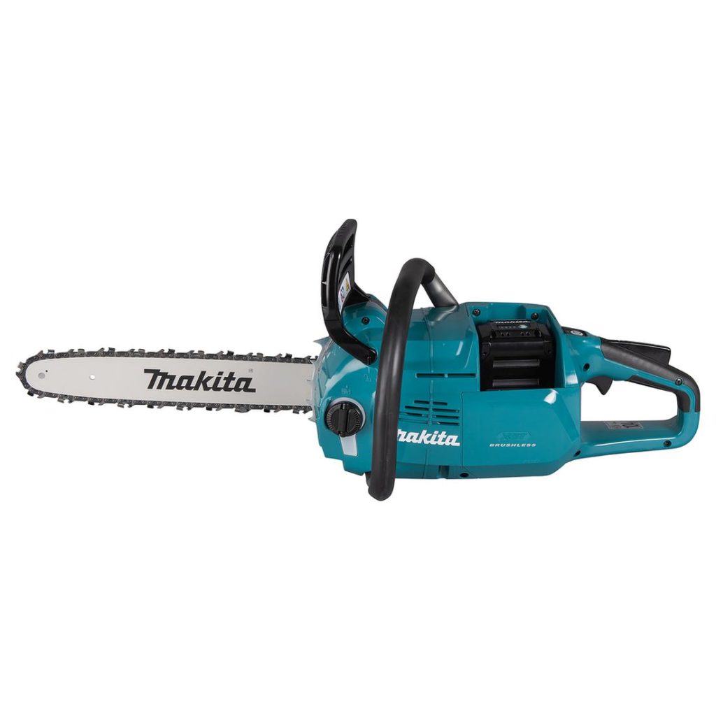 MAKITA Ketjusaha XGT. Kuvassa Ketjusaha XGT vasemmalta sivustapäin.