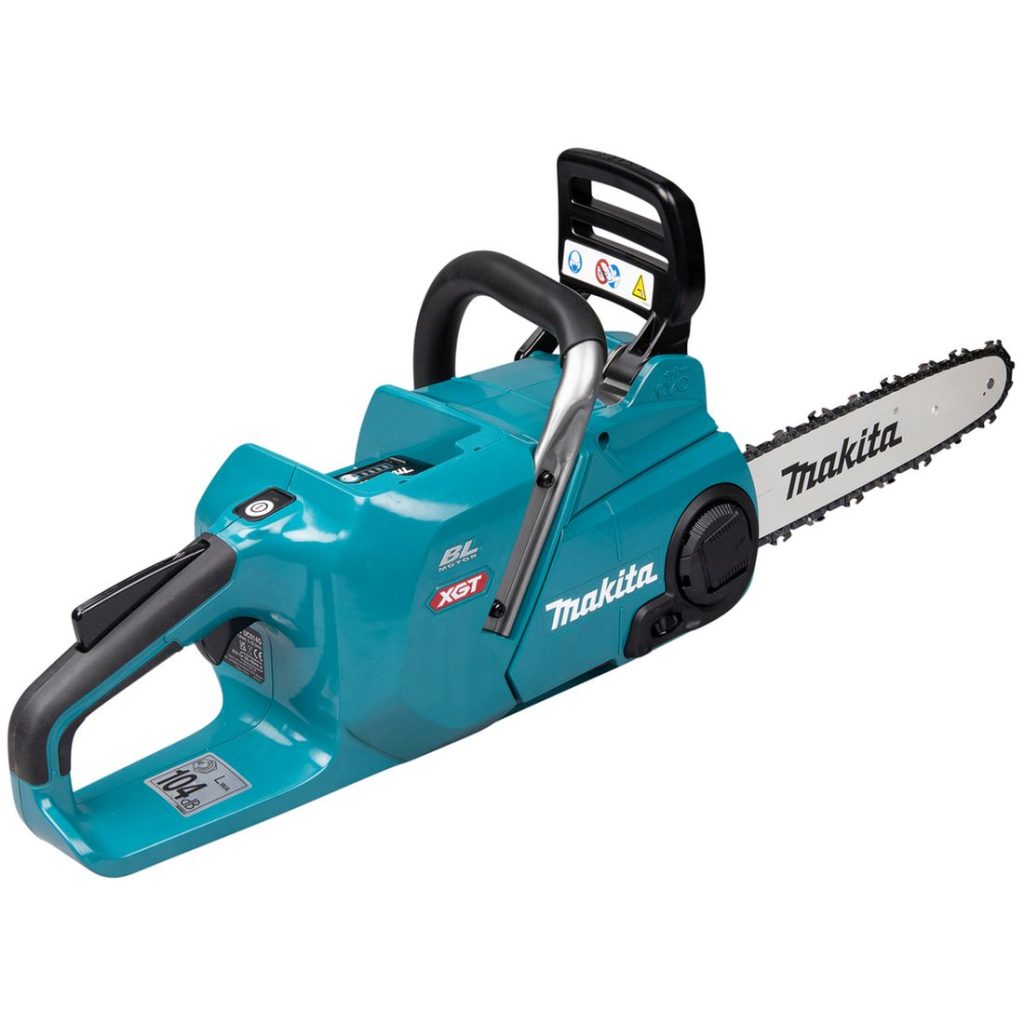 MAKITA Ketjusaha XGT. Kuvassa Ketjusaha XGT oikealta takayläviistosta.