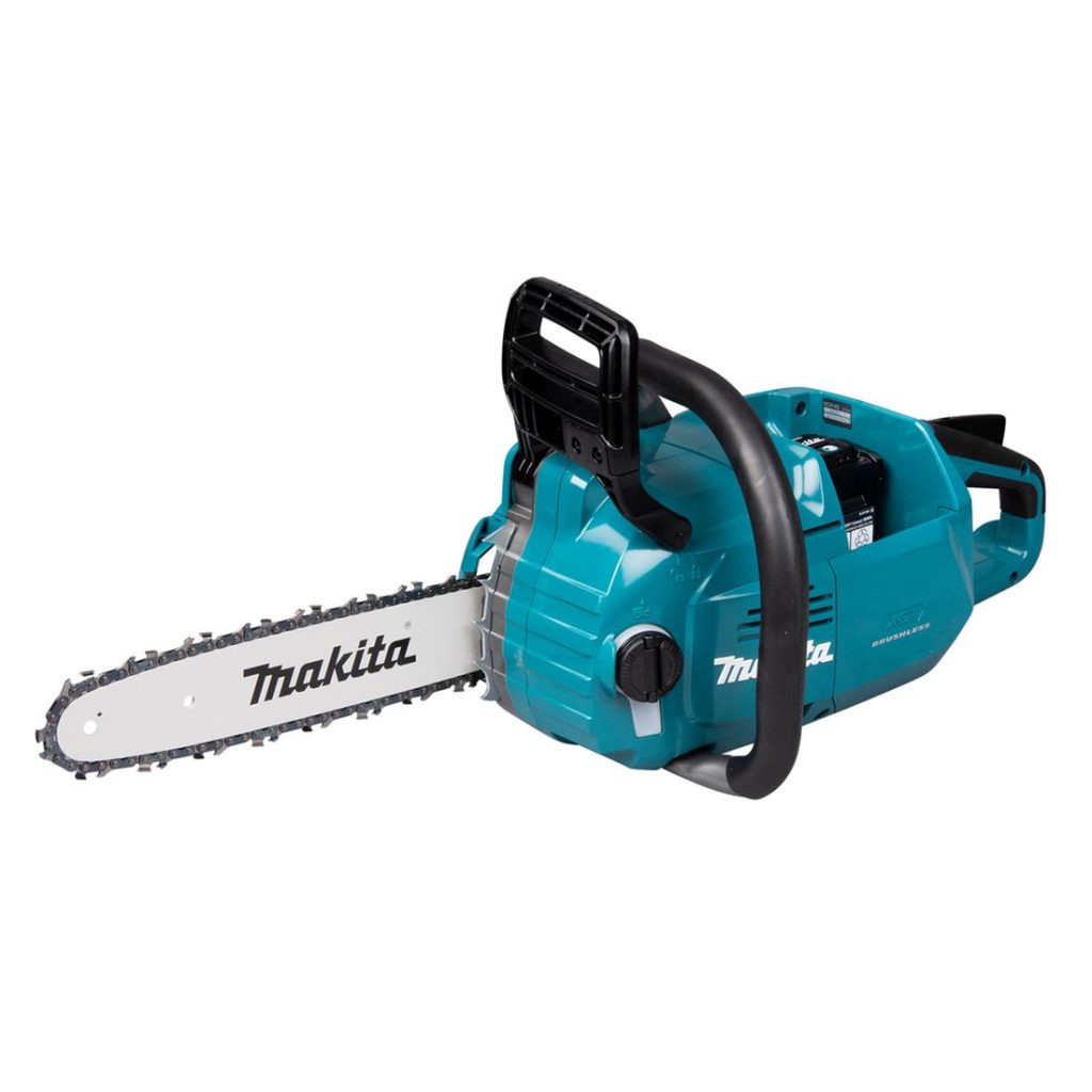 MAKITA Ketjusaha XGT. Kuvassa Ketjusaha XGT oikealta etuyläviistosta.