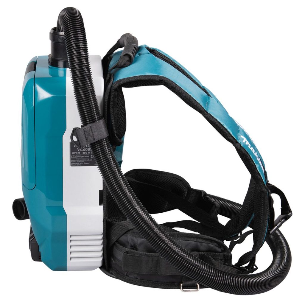 MAKITA Reppuimuri XGT. Kuvassa Reppuimuri XGT oikealta sivustapäin.
