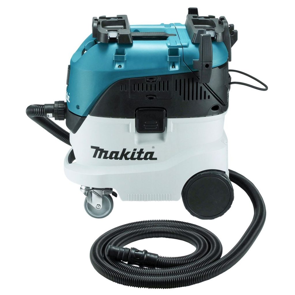 MAKITA Märkä- / kuivaimuri. Kuvassa Märkä- / kuivaimuri vasemmalta sivustapäin.