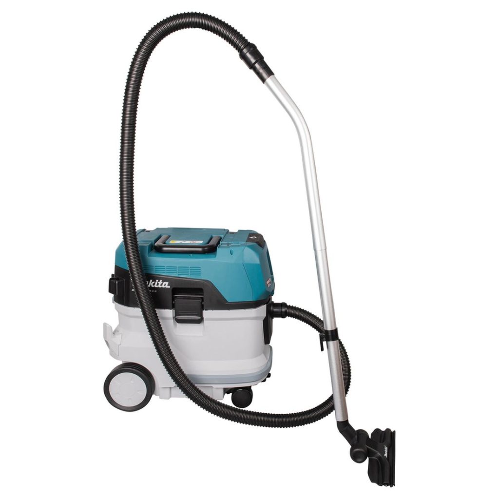 MAKITA Märkä- / kuivaimuri XGT VC006GMZ01. Kuvassa märkä-/kuivaimuri oikealta sivustapäin yläviistosta.