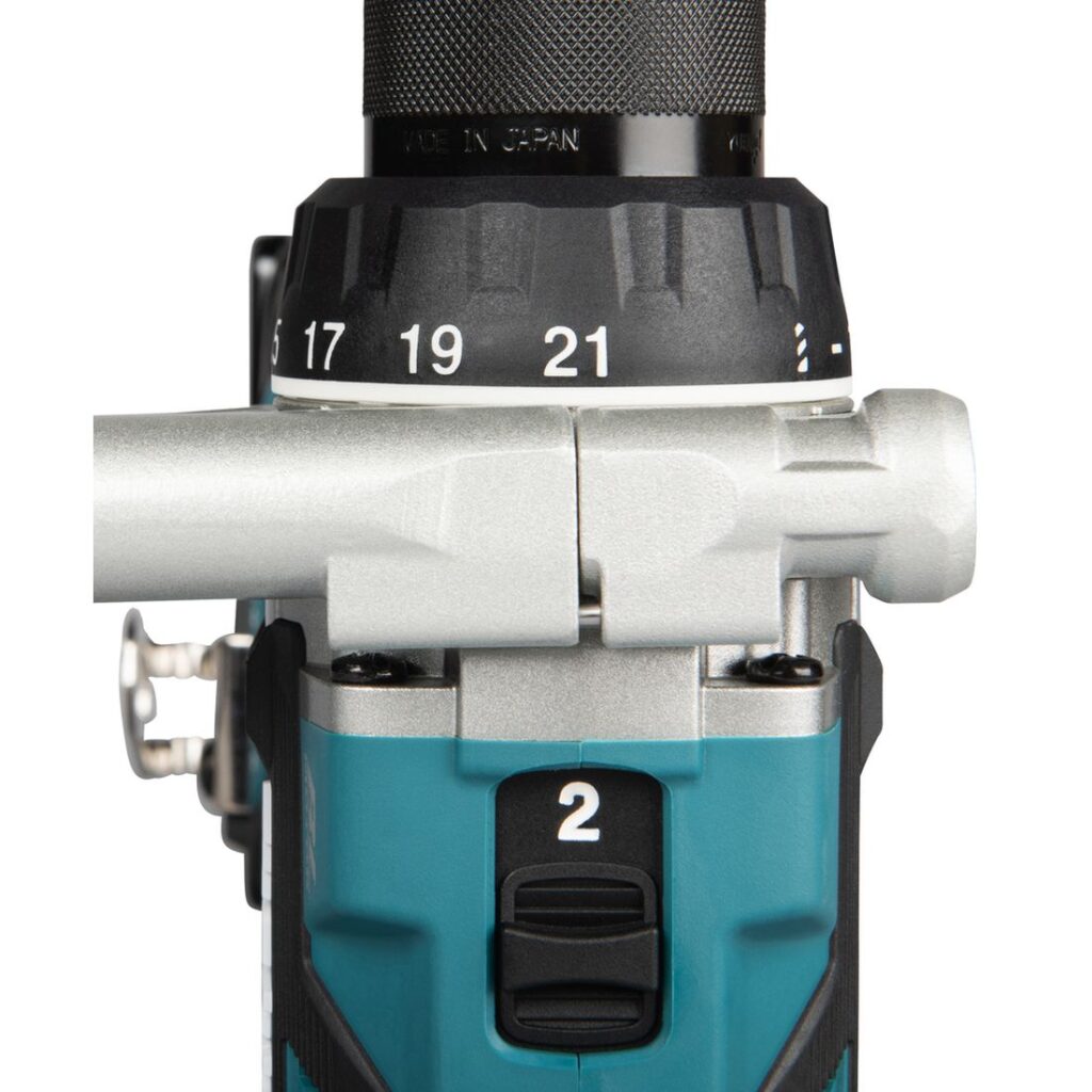 MAKITA Porakone LXT. Lähikuvassa porakone LXT:n momentinvalitsin.
