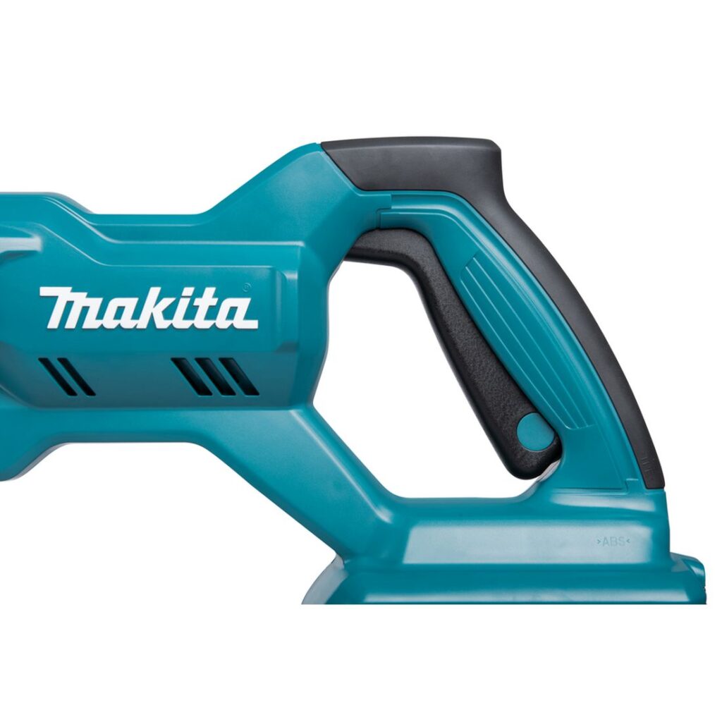 MAKITA Akkupainepesuri LXT. Lähikuvassa akkupainepesurin käyttökahva vasemmalta sivustapäin.