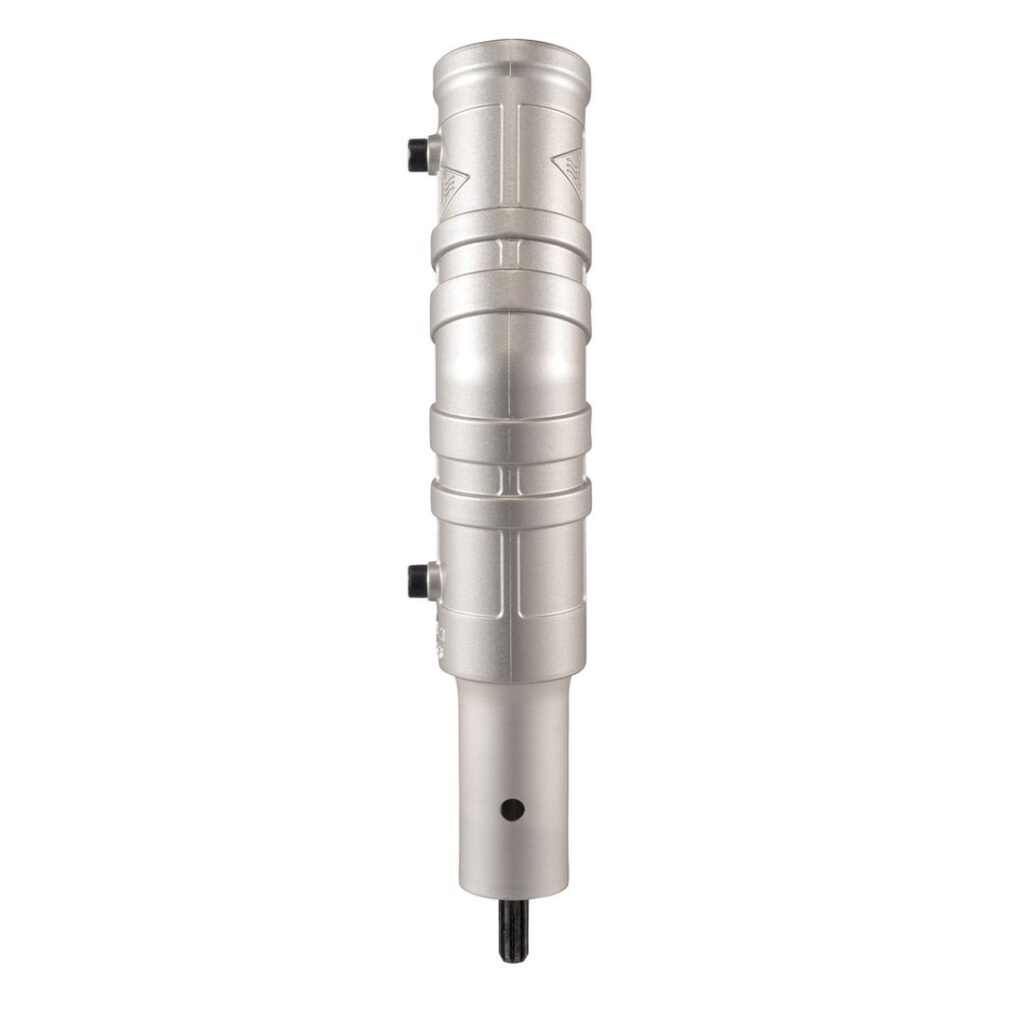 MAKITA Kulma-adapteri varrellisille ketjusahoille UA003G, UA004G, DUA301. Kuvassa Kulma-adapteri varrellisille ketjusahoille UA003G, UA004G, DUA301 ylhäältäpäin.