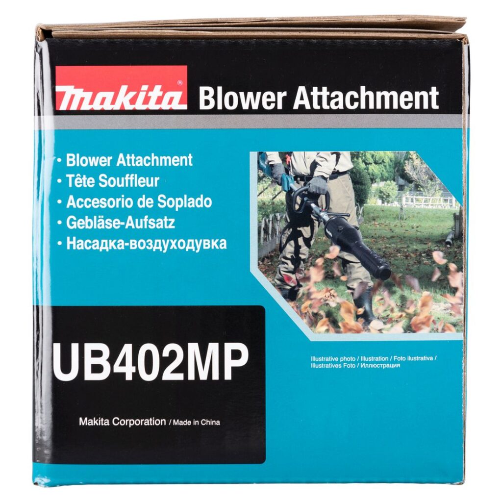 MAKITA Puhallinlisälaite UB402MP. Kuvassa tuotteen myyntipakkaus sivustapäin.