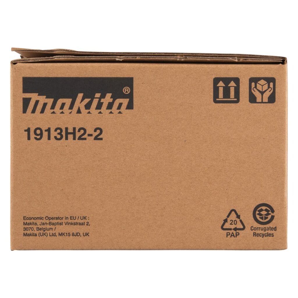 MAKITA Biotulppa ruohonleikkuriin. Kuvassa tuotteen myyntipakkaus sivustapäin.