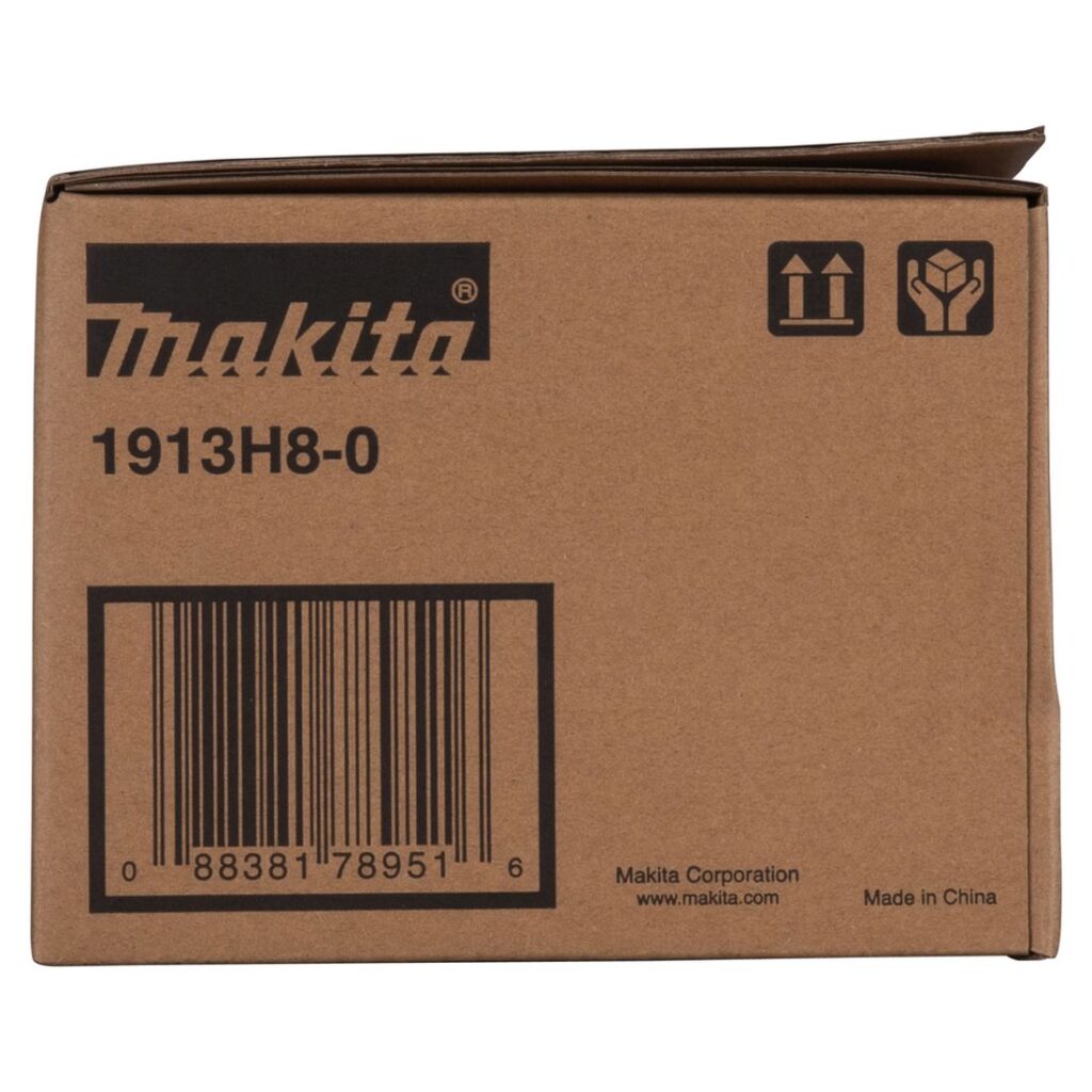 MAKITA Biotulppa Makita ruohonleikkuriin. Kuvassa tuotteen myyntipakkaus sivustapäin.