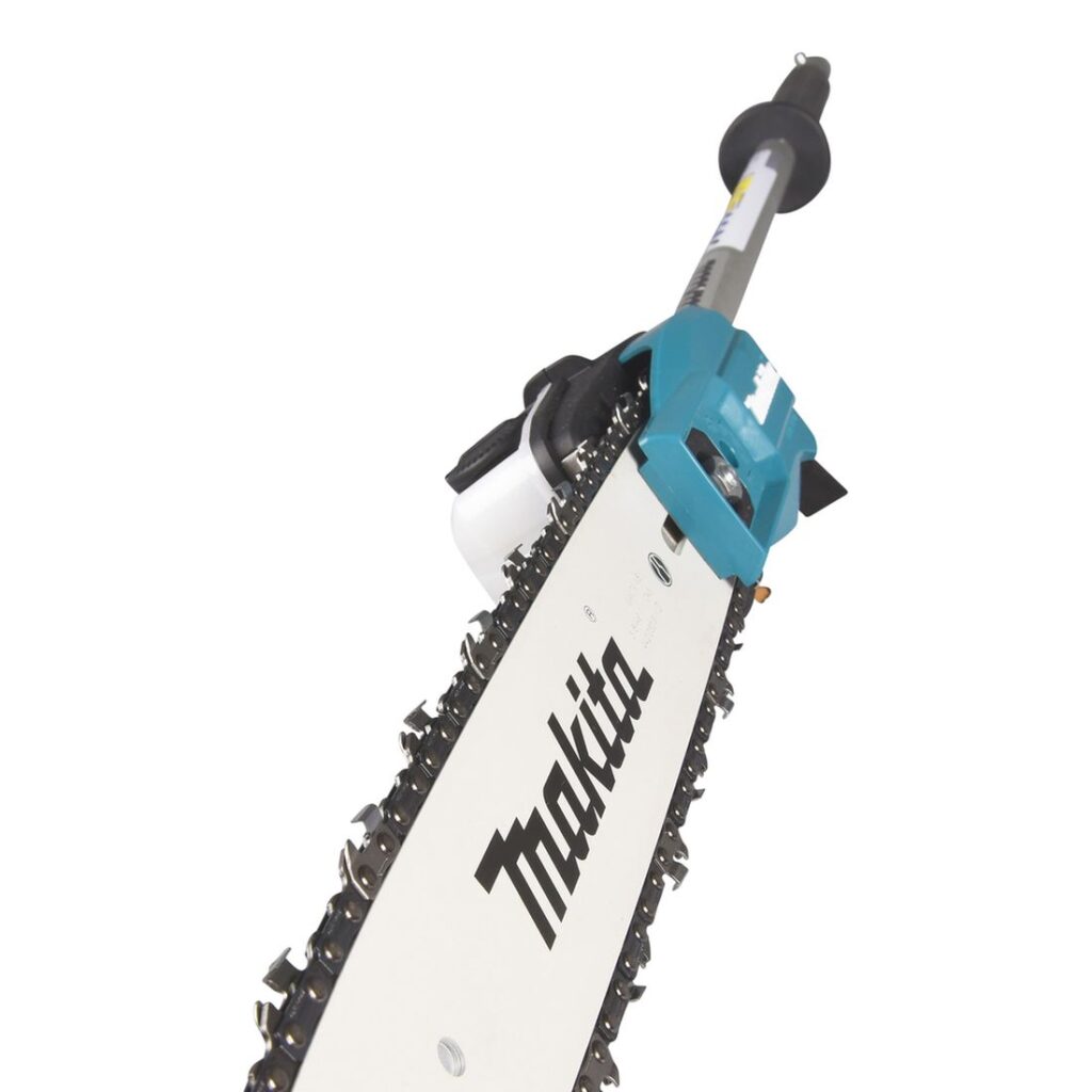 MAKITA Ketjusahalisälaite EY403MP. Lähikuvassa Ketjusahalisälaite EY403MP:n laipan kiinnitys oikealta alaviistosta.