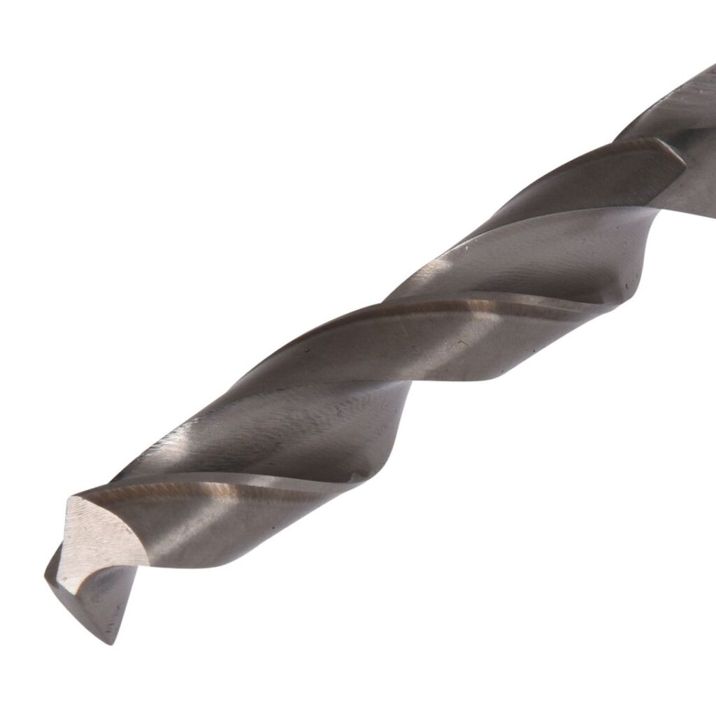 MAKITA Metalliporanterä HSSG, 14 x 160 mm. Lähikuvassa Metalliporanterä HSSG, 14 x 160 mm oikealta etuyläviistosta.