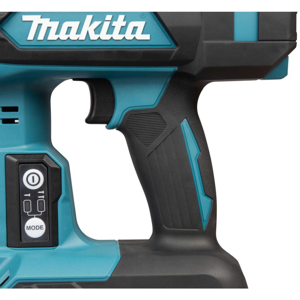 MAKITA Hakasnaulain LXT DST630. Lähikuvassa Hakasnaulain LXT DST630:n kädensija.