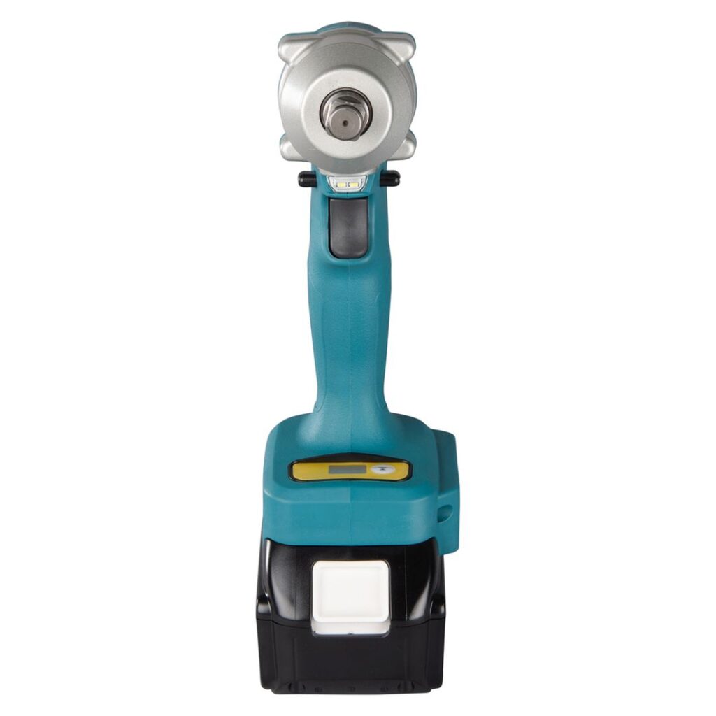 MAKITA Iskevä mutterinväännin LXT DTWA260. Kuvassa Iskevä mutterinväännin LXT DTWA260 edestäpäin.