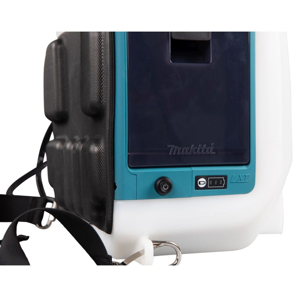 MAKITA Reppuruisku LXT. Lähikuvassa Reppuruisku LXT:n virtakytkin ja akun varauksen ilmaisin.